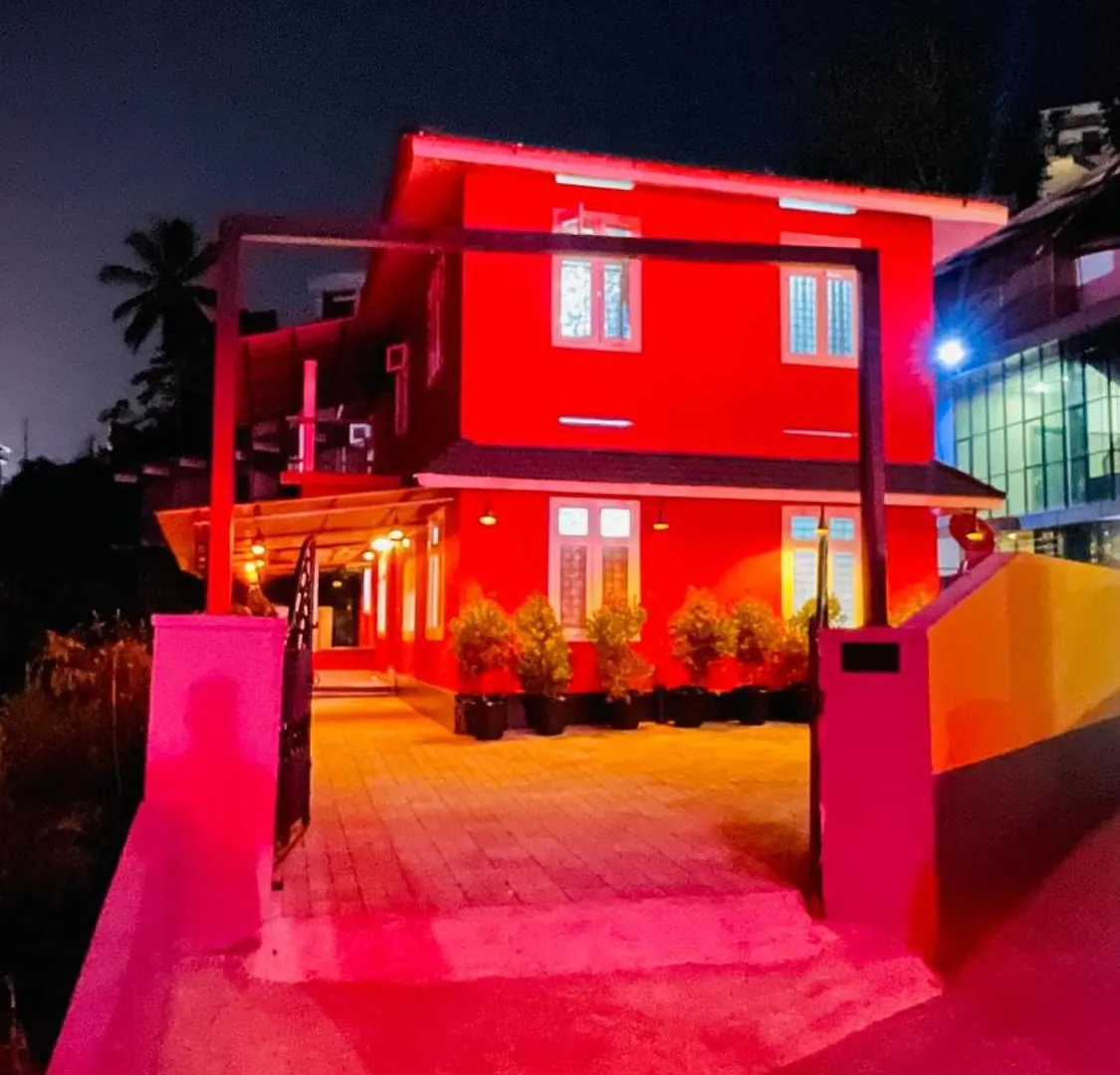 Night Space Hostel Kalpetta